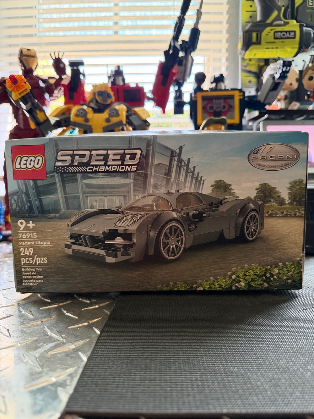 LEGO Speed Champions Pagani Utopia Gray Building Set - 249 pcs